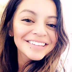 Meet your Posher, Etelvina